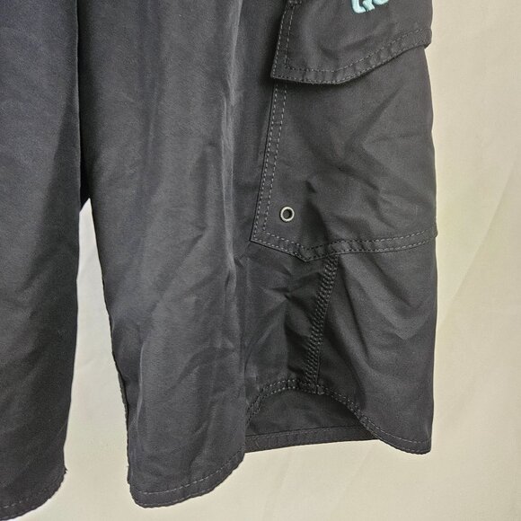 Quiksilver Men's Navy Blue Cargo Board Shorts Size 33 Swim - Picture 8 of 9